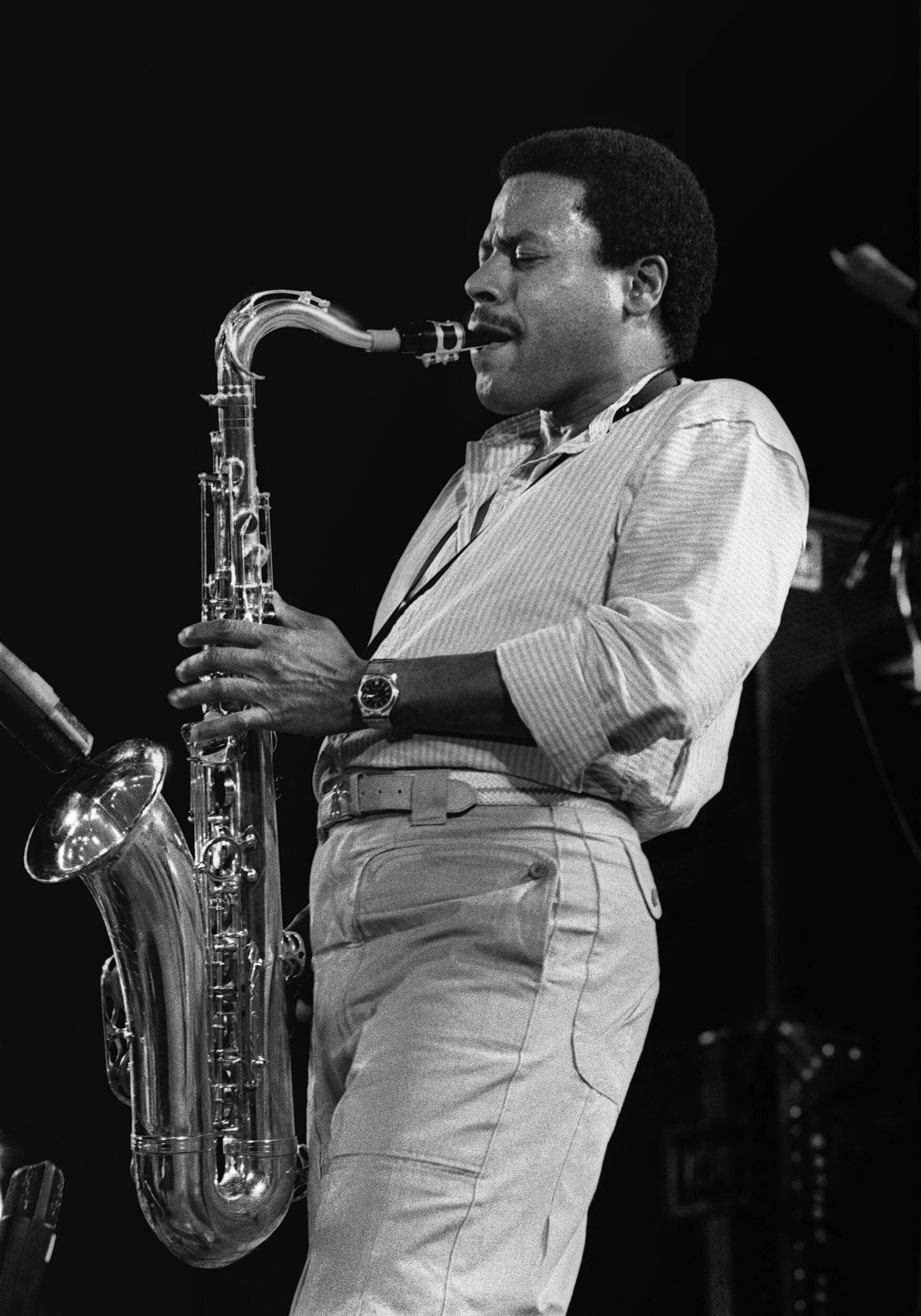 U.S. jazz saxophone player Wayne Shorter, leader of the Jazz rock band Weather Report, plays on July 18, 1984 during the 25th Jazz Festival in Juan-les-Pins. (Eric Gaillard/AFP via Getty Images)