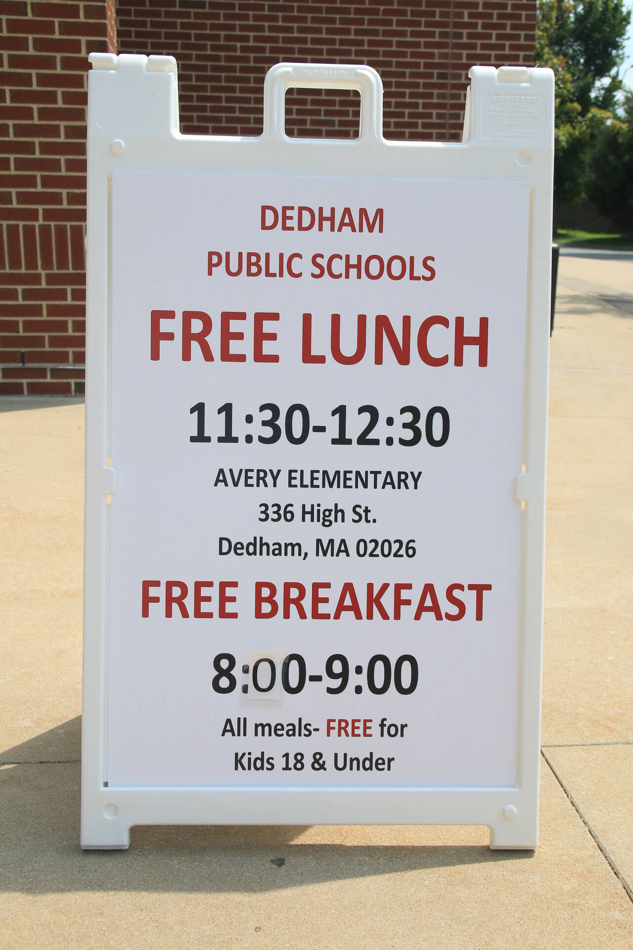 Dedham Public Schools offered free meals for children under 18 through the Summer Eats program. (Emily Piper-Vallillo/WBUR)