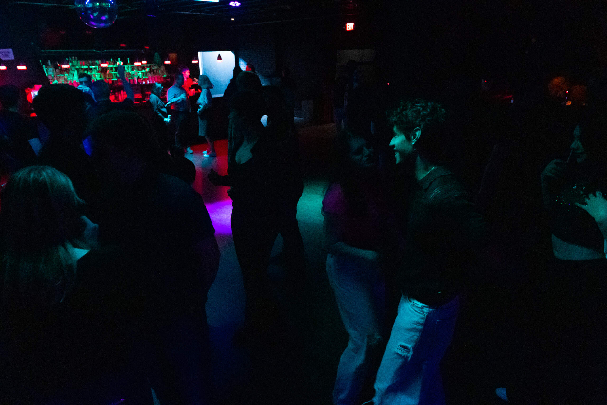 From bottle service to bar trivia, how to make the most of Boston nightlife