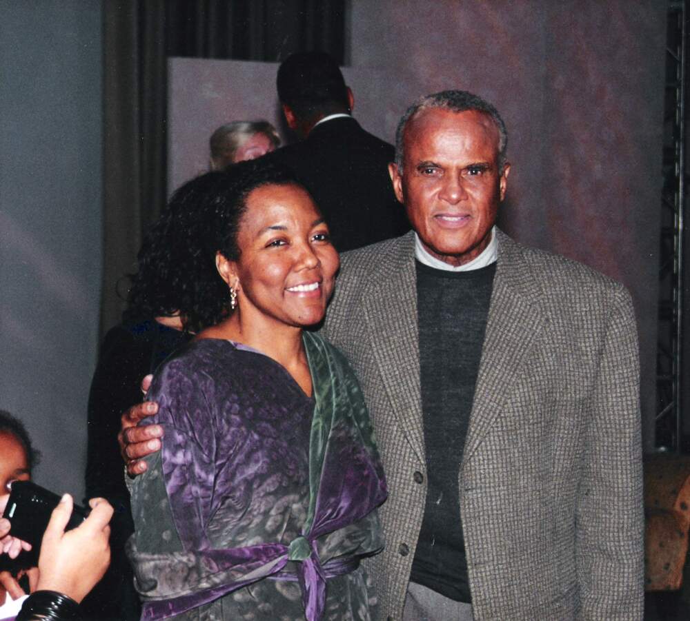 Julieanna Richardson with Harry Belafonte. (Courtesy HistoryMakers)