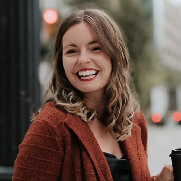 Headshot of Sara Schreur