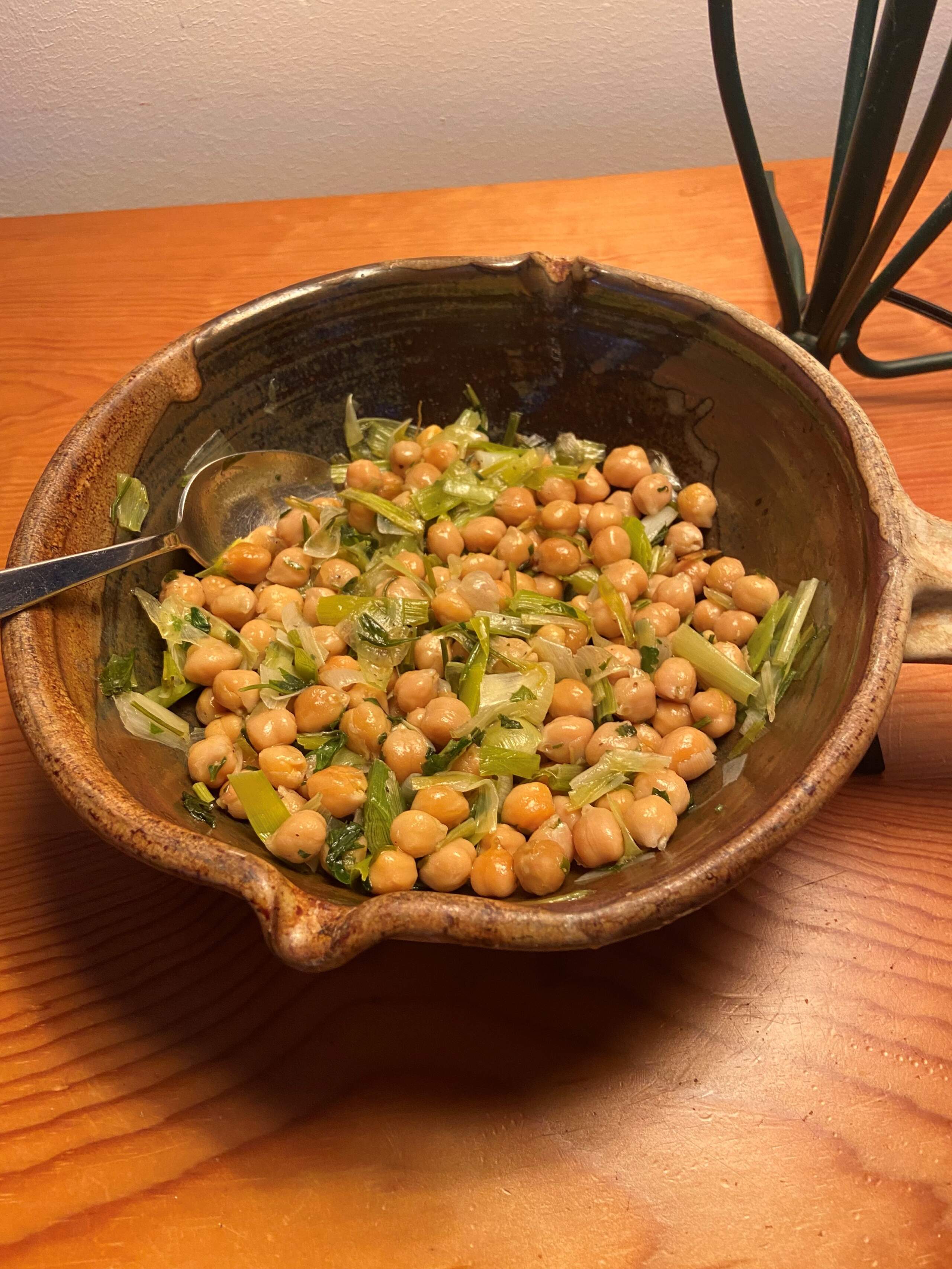 Chickpeas and leeks. (Kathy Gunst/Here &amp; Now)