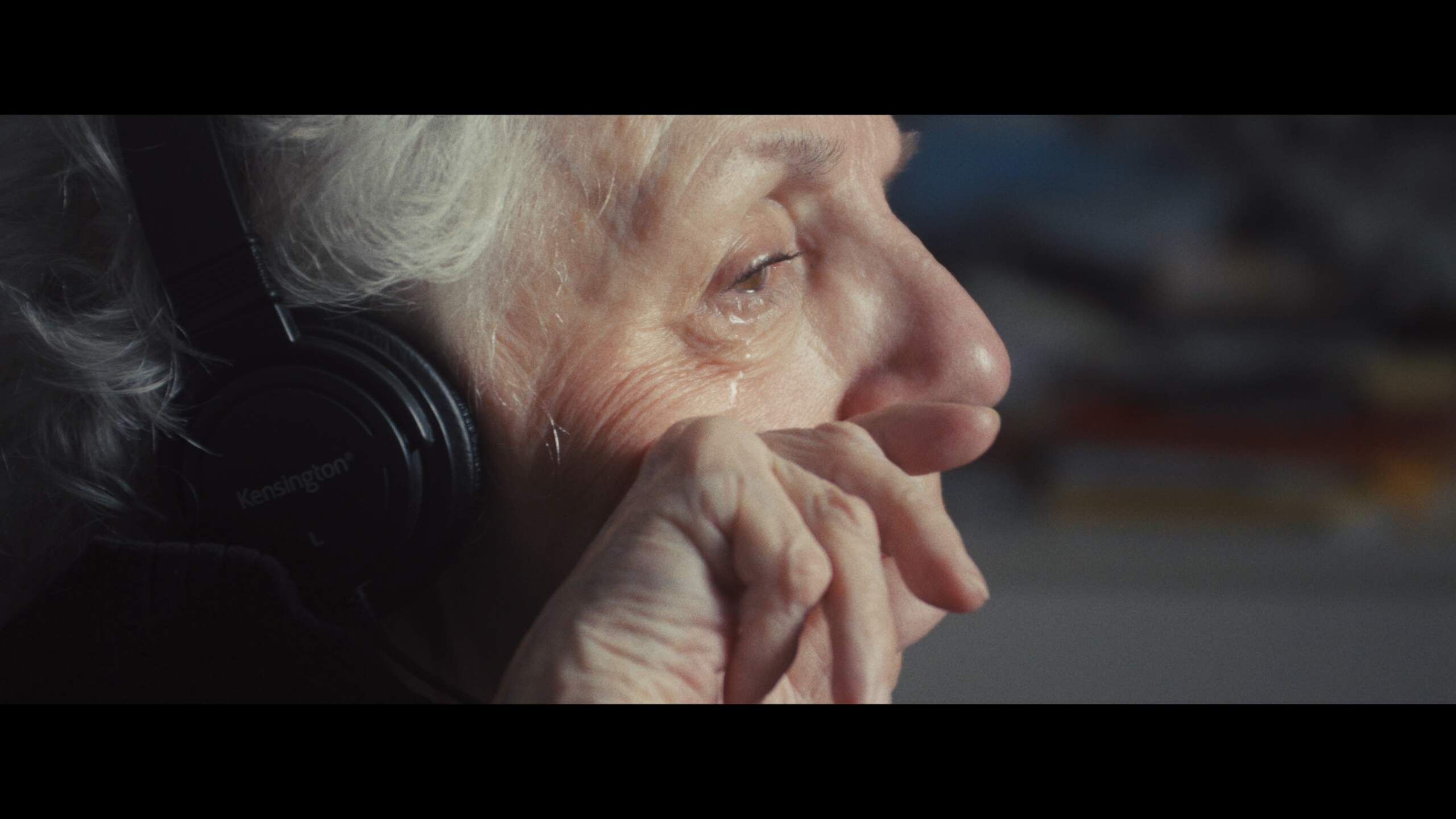 A still from "Sloane: A Jazz Singer," of Carol Sloane listening to her old records. (Courtesy "Sloane: A Jazz Singer")