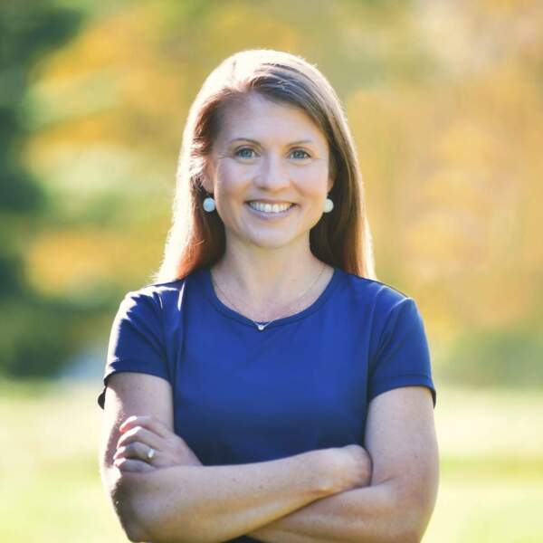 Headshot of Amy Julia Becker