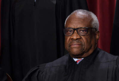 A 1989 statute prevents Supreme Court justices from accepting honoraria. Justice Thomas found a workaround