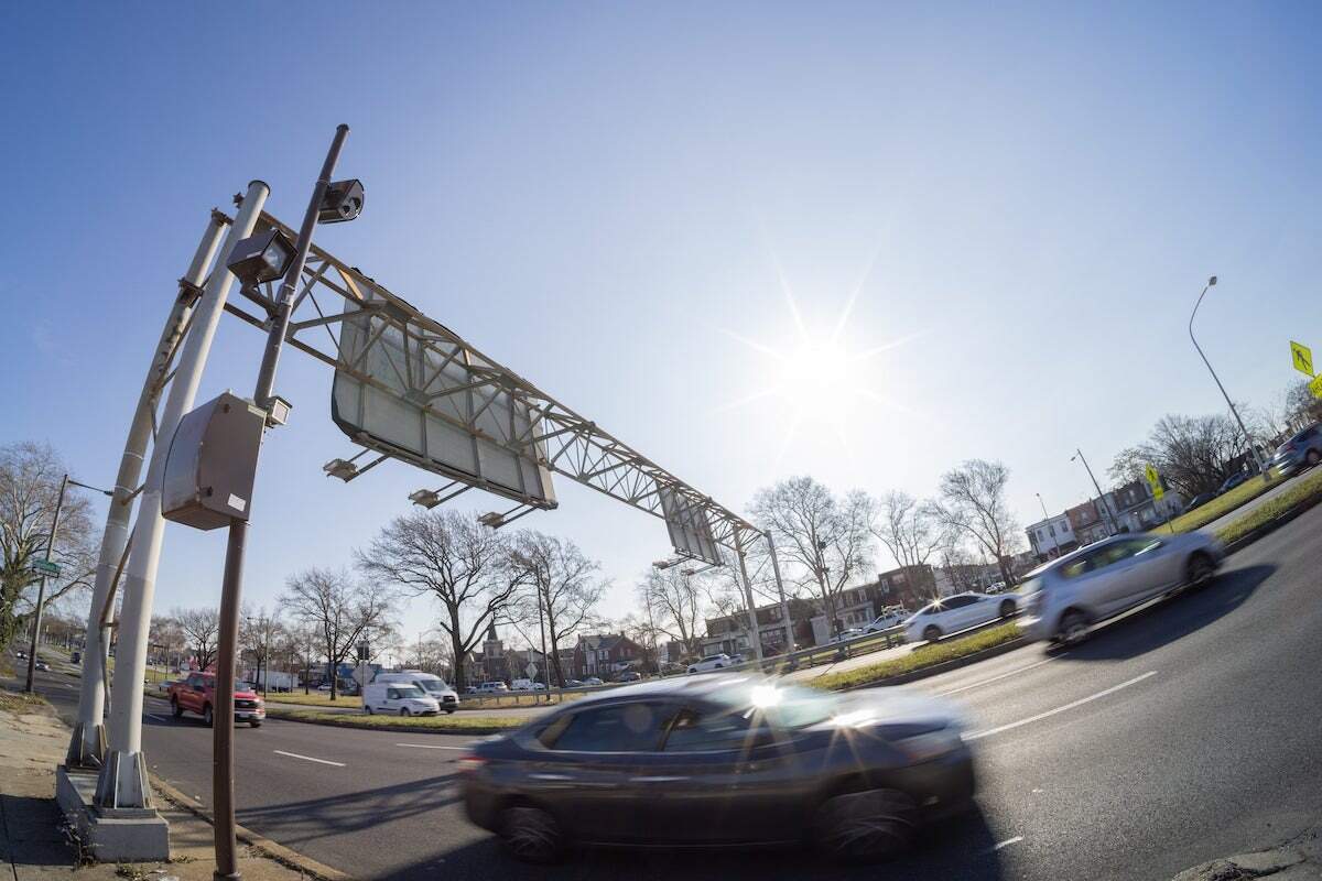 Automated speed cameras on Roosevelt Boulevard in Philadelphia. (Kimberly Paynter/WHYY)