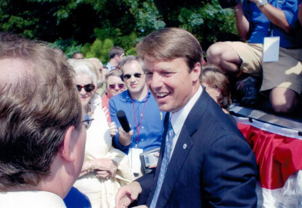 Former Sen. John Edwards (D-NC), campaigning for the 2004 Democratic presidential nomination in New Hampshire. (Courtesy Laura Tamman)