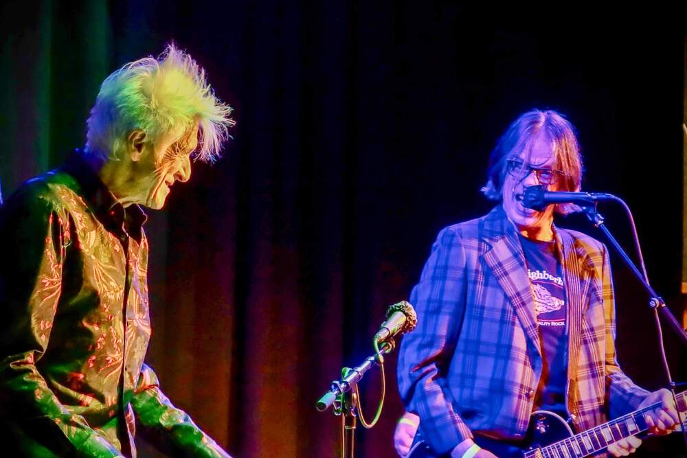 Willie Alexander and Dave Minehan of The Neighborhoods onstage at The Cut. (Courtesy Doug Quintal)