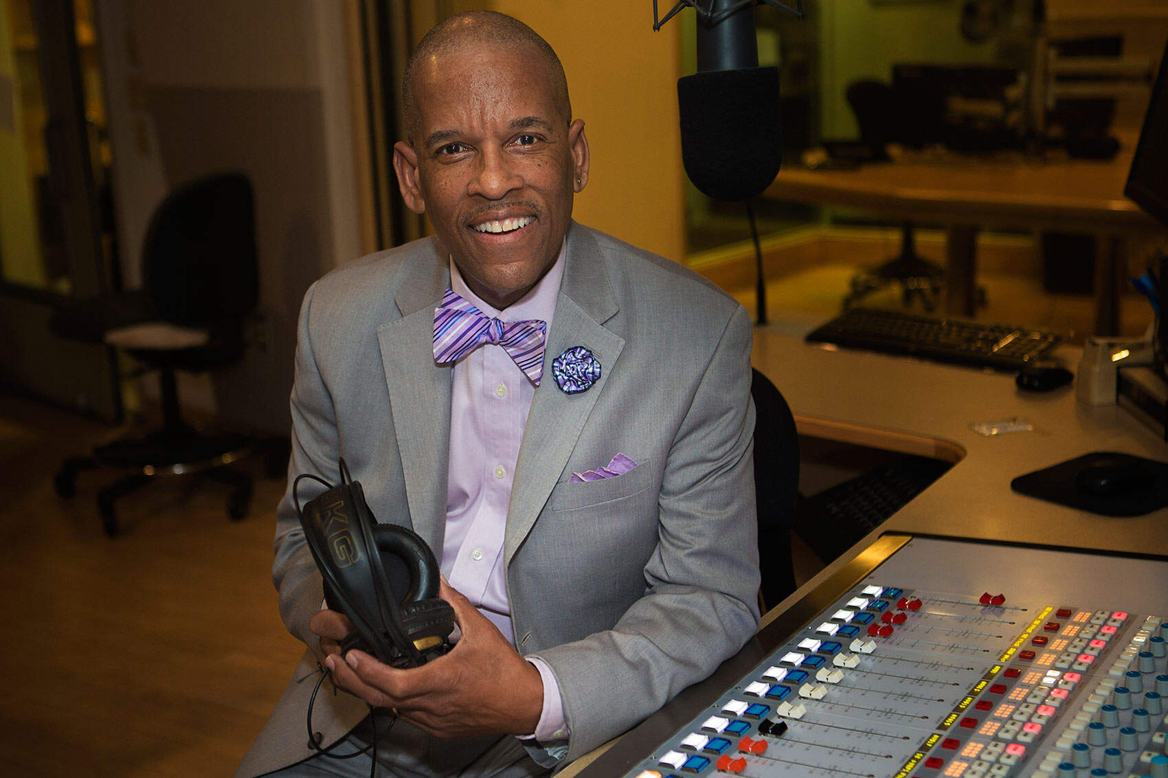 José Massó inside WBUR studios in 2015. (Jesse Costa/WBUR)