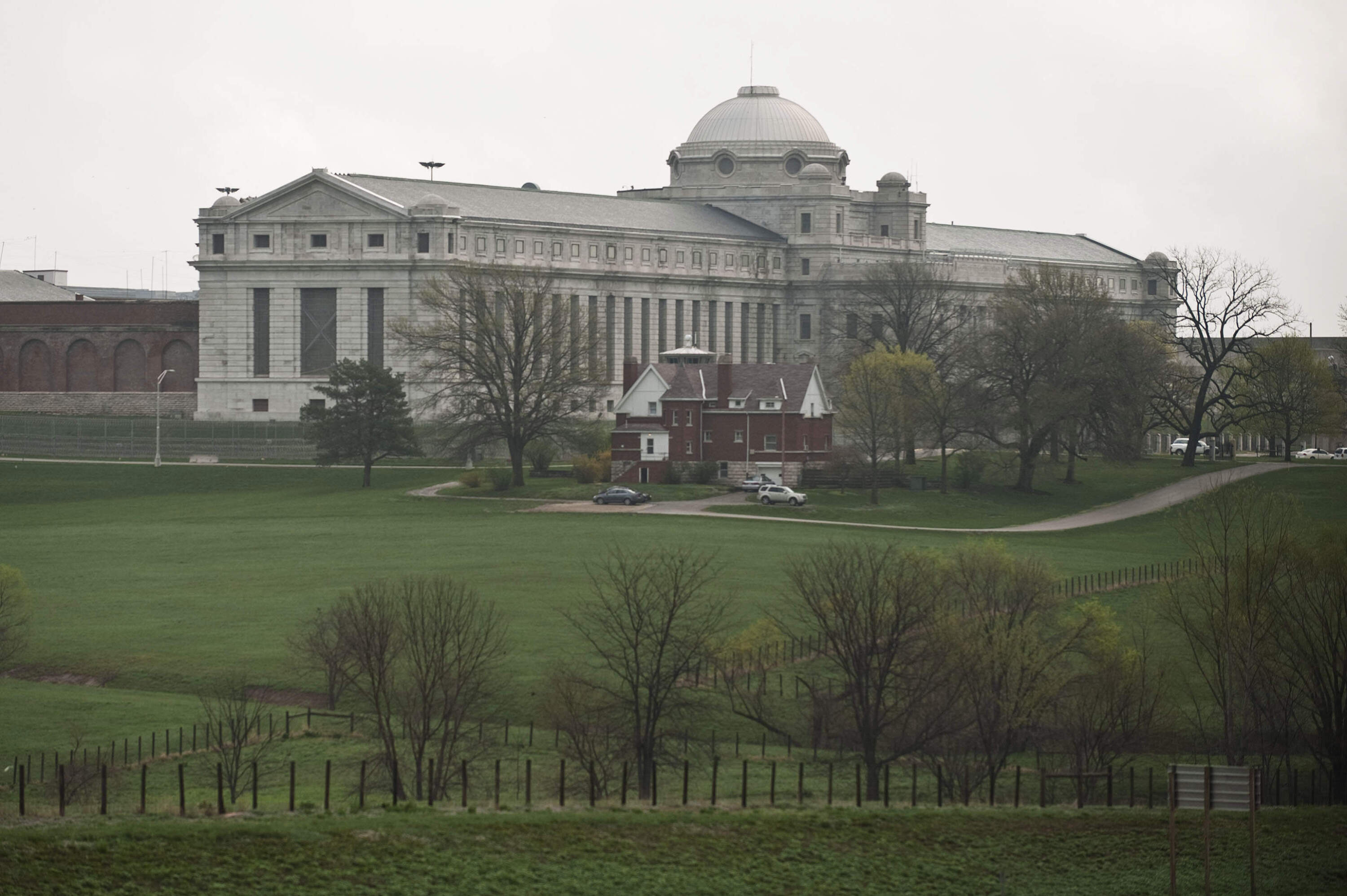 The United States Penitentiary in Leavenworth, Kansas is a medium security facility housing men. (Julie Denesha/Getty Images)