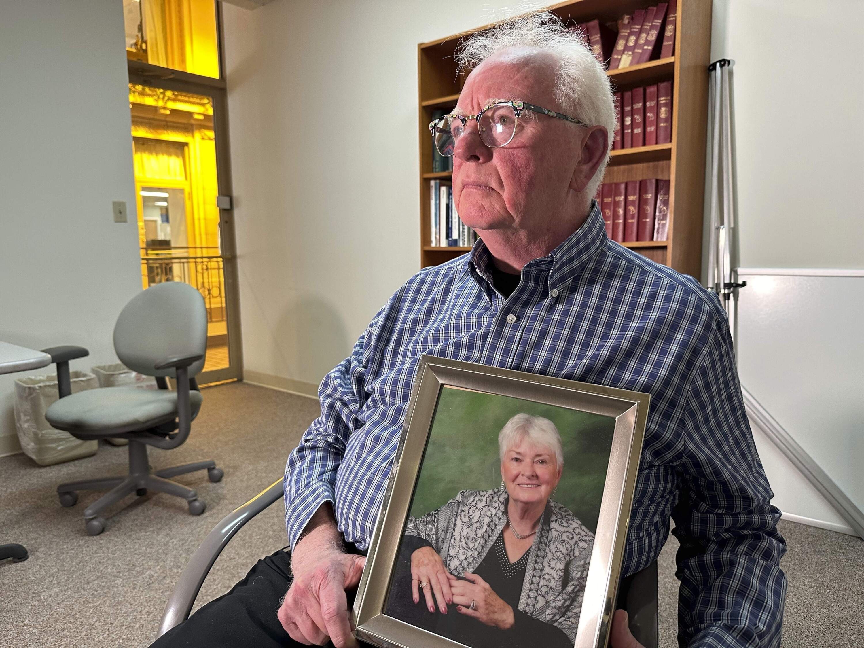 Former Mass. lab chief faces sentencing 12 years after fatal meningitis outbreak