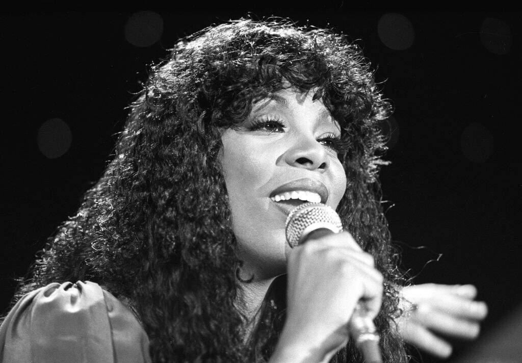 Donna Summer performs onstage on February 20, 1979 in Los Angeles, California. (Michael Ochs Archives/Getty Images)