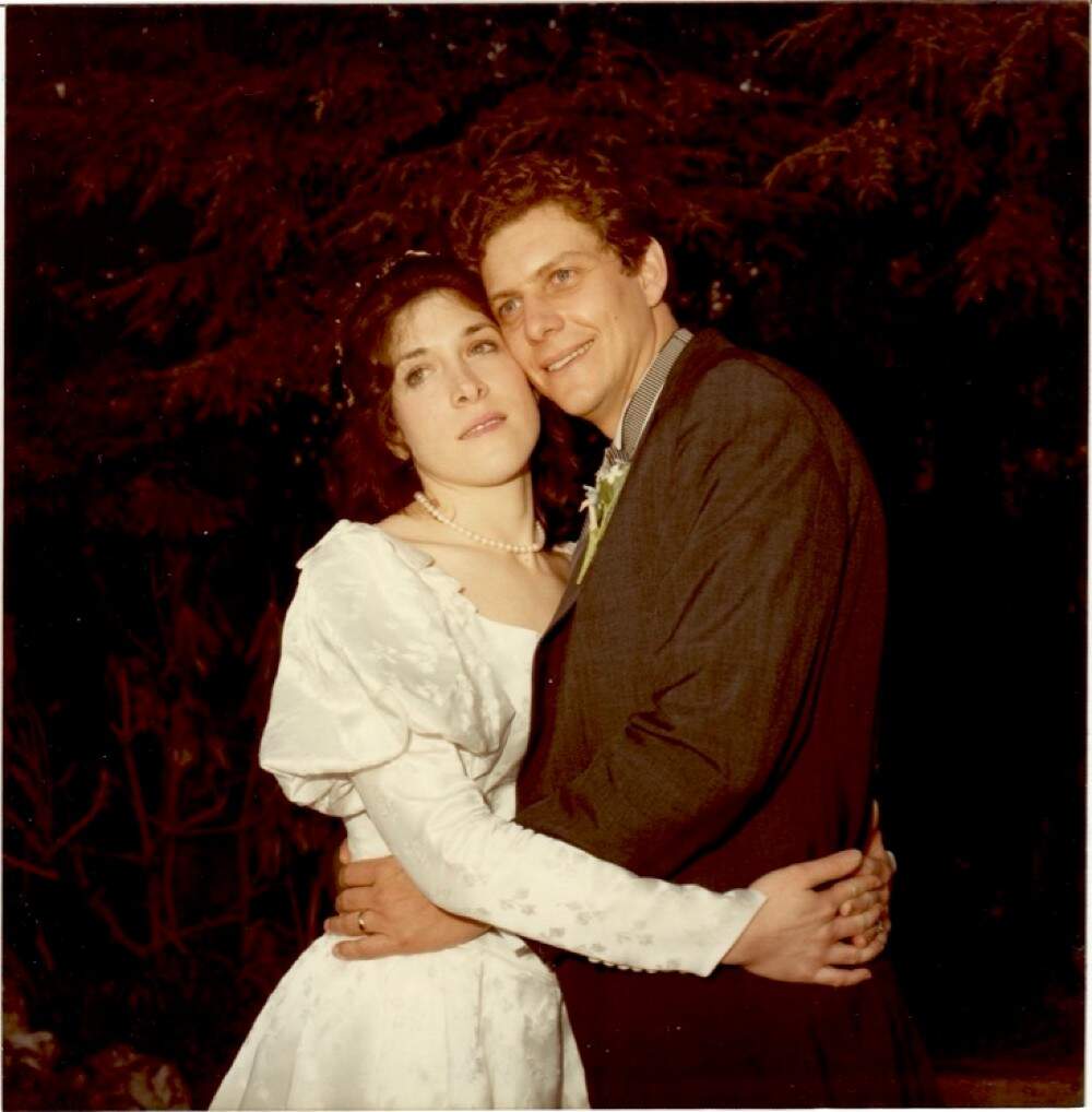 The author and her husband on their wedding day in 1984. (Courtesy of Molly M. Schpero)