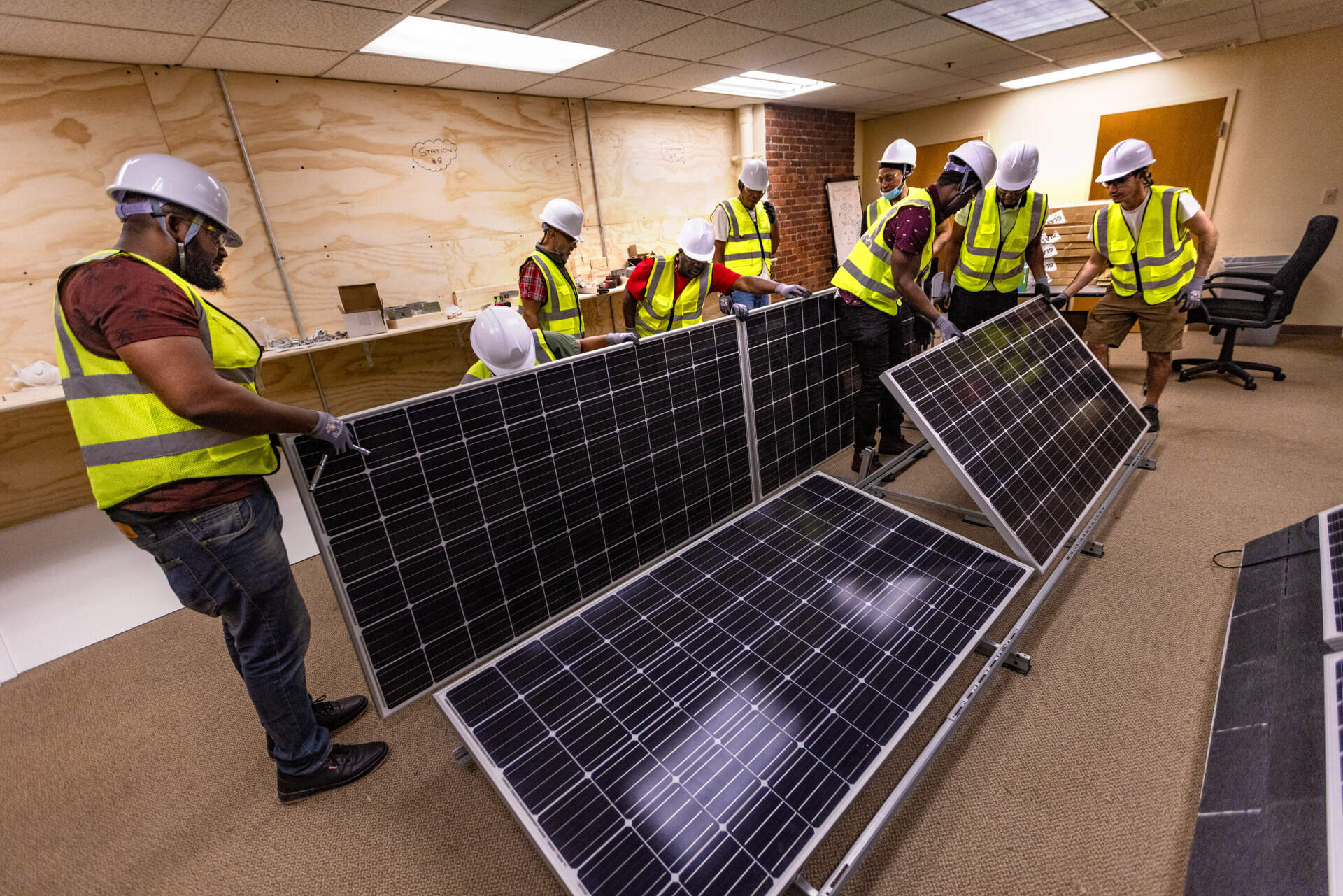 Apprentices Solar Special program in Boston trains residents to become solar workers ...