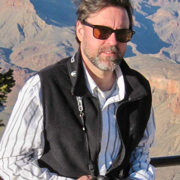 Headshot of Tom Butler