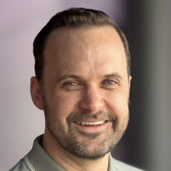 Headshot of Taylor Bettinson