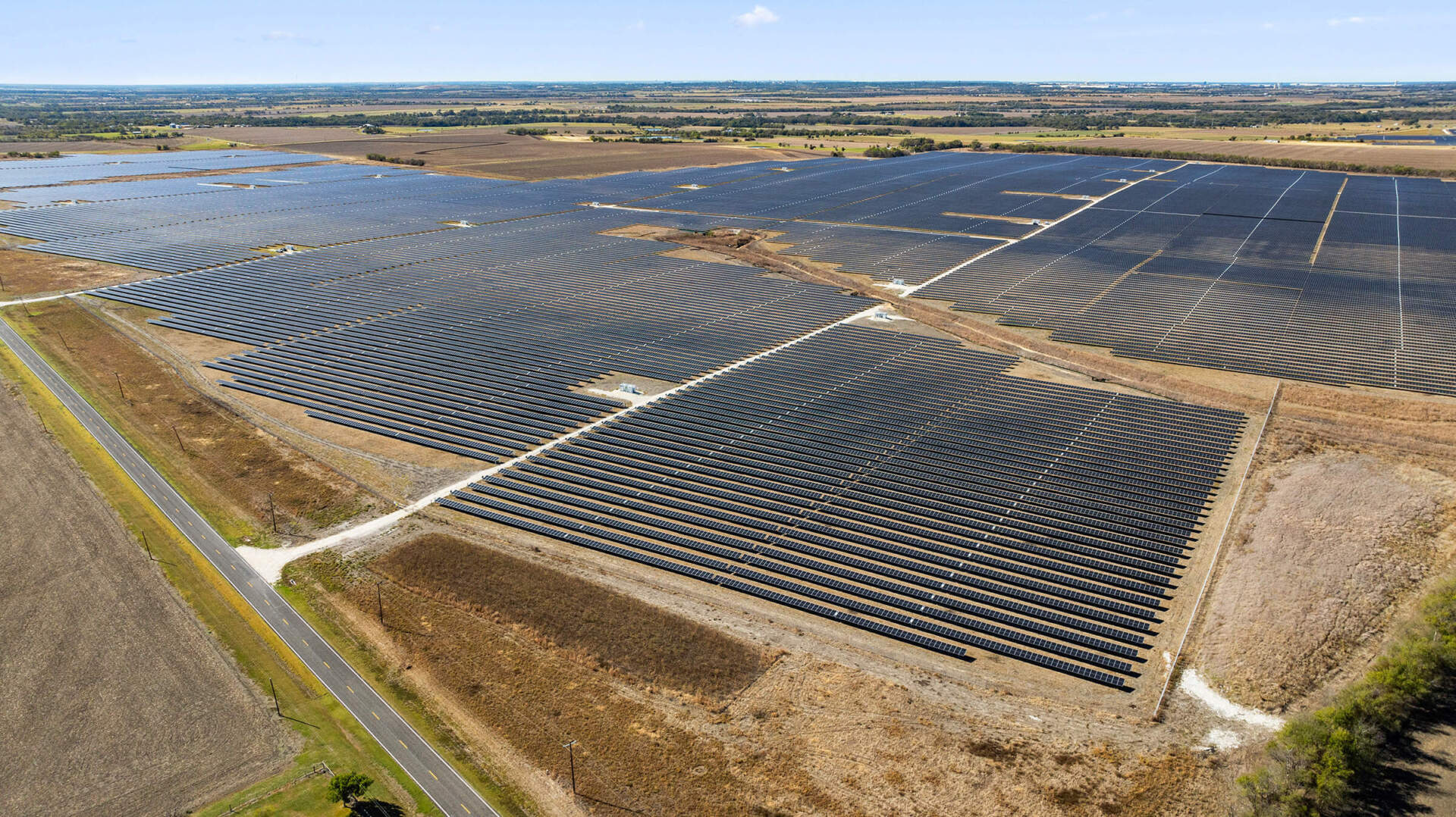 Harvard, MIT and MGB-led group helps build major solar and wind farms ...