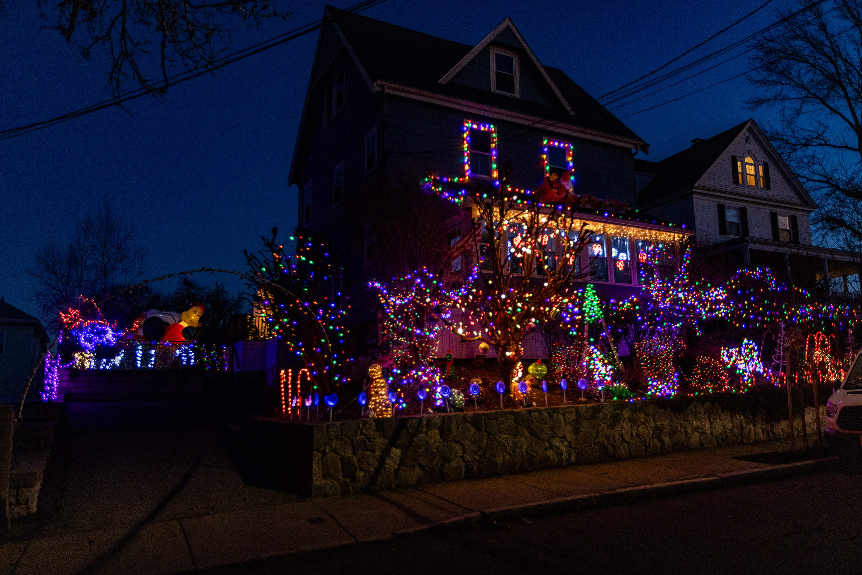 The holiday light display at 53 Walnut Street in Somerville. (Jesse Costa/WBUR)