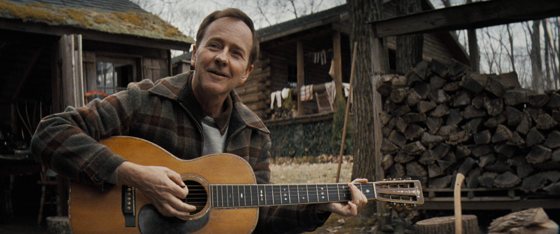 Edward Norton in "A Complete Unknown." (Courtesy Searchlight Pictures)