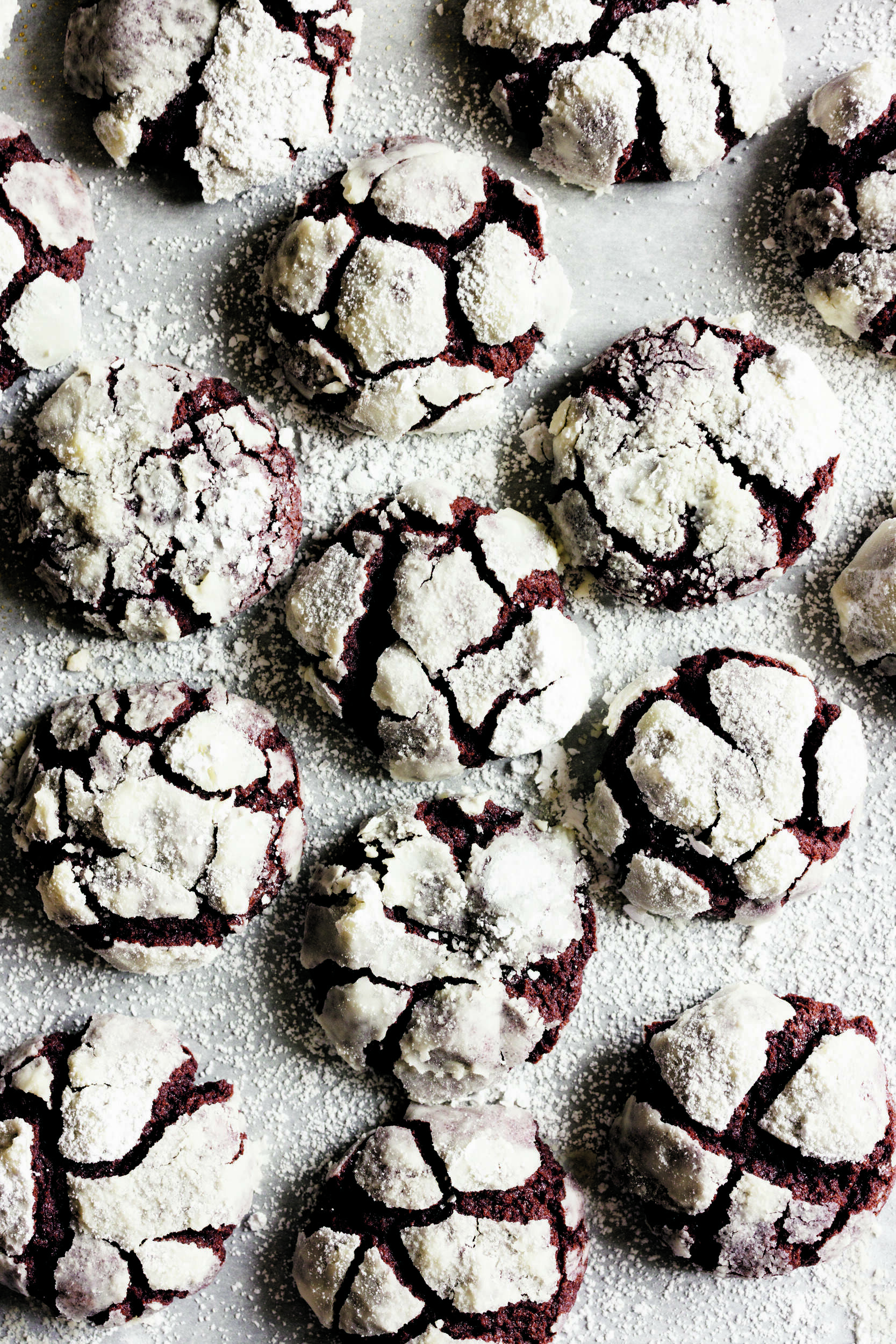 Chocolate crinkle cookies. (Courtesy of Zoe Francois)