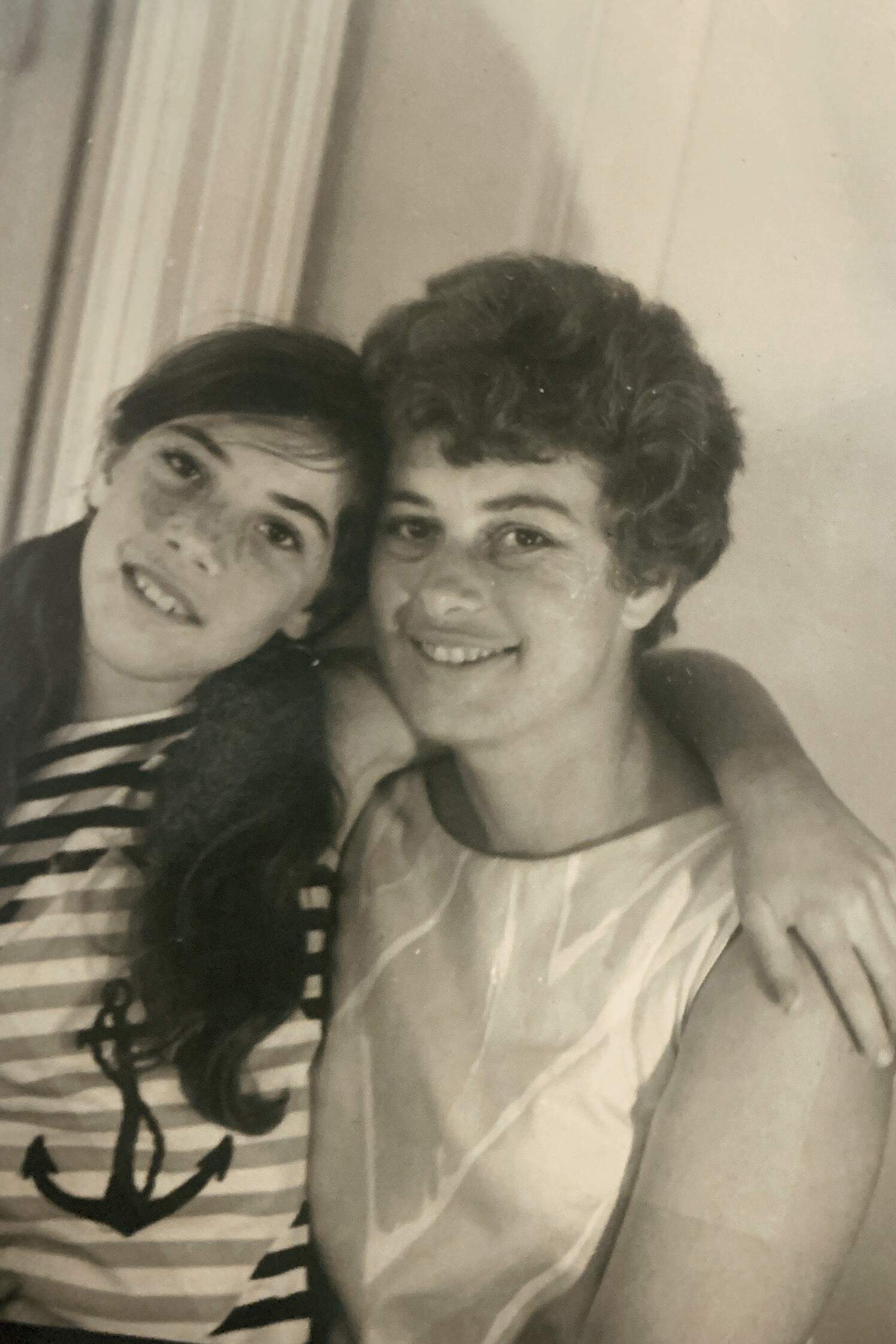 The author and her mother in 1969 (Olga Norbin/Courtesy Karen Propp)