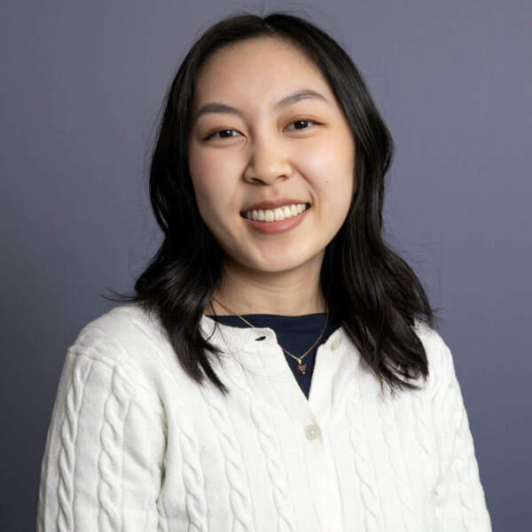 Headshot of Vivian La