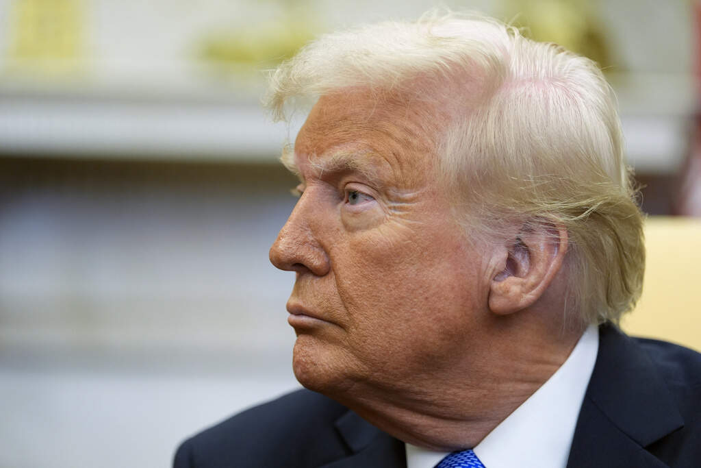 President Donald Trump meets with Japanese Prime Minister Shigeru Ishiba in the Oval Office of the White House, Friday, Feb. 7, 2025, in Washington. (Alex Brandon/AP)