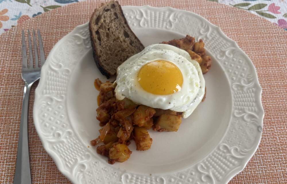 Sweet potato and chorizo hash. (Kathy Gunst/Here & Now)