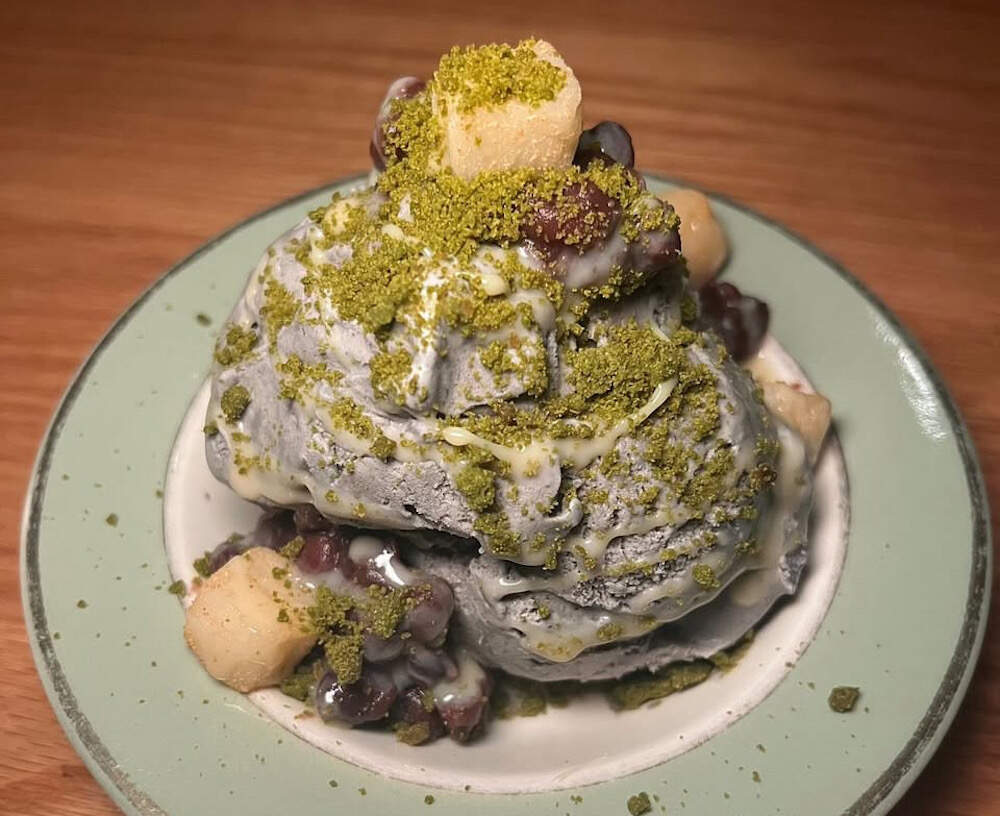 The black sesame ice cream sundae at Judy’s Bay in Cambridge. (Photo by Vivian Dang)