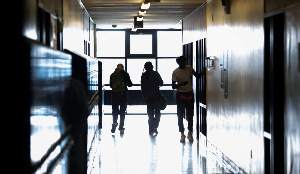 Students in between class at Brockton High School in May 2024, before the cell phone ban went into effect. (Robin Lubbock/WBUR)