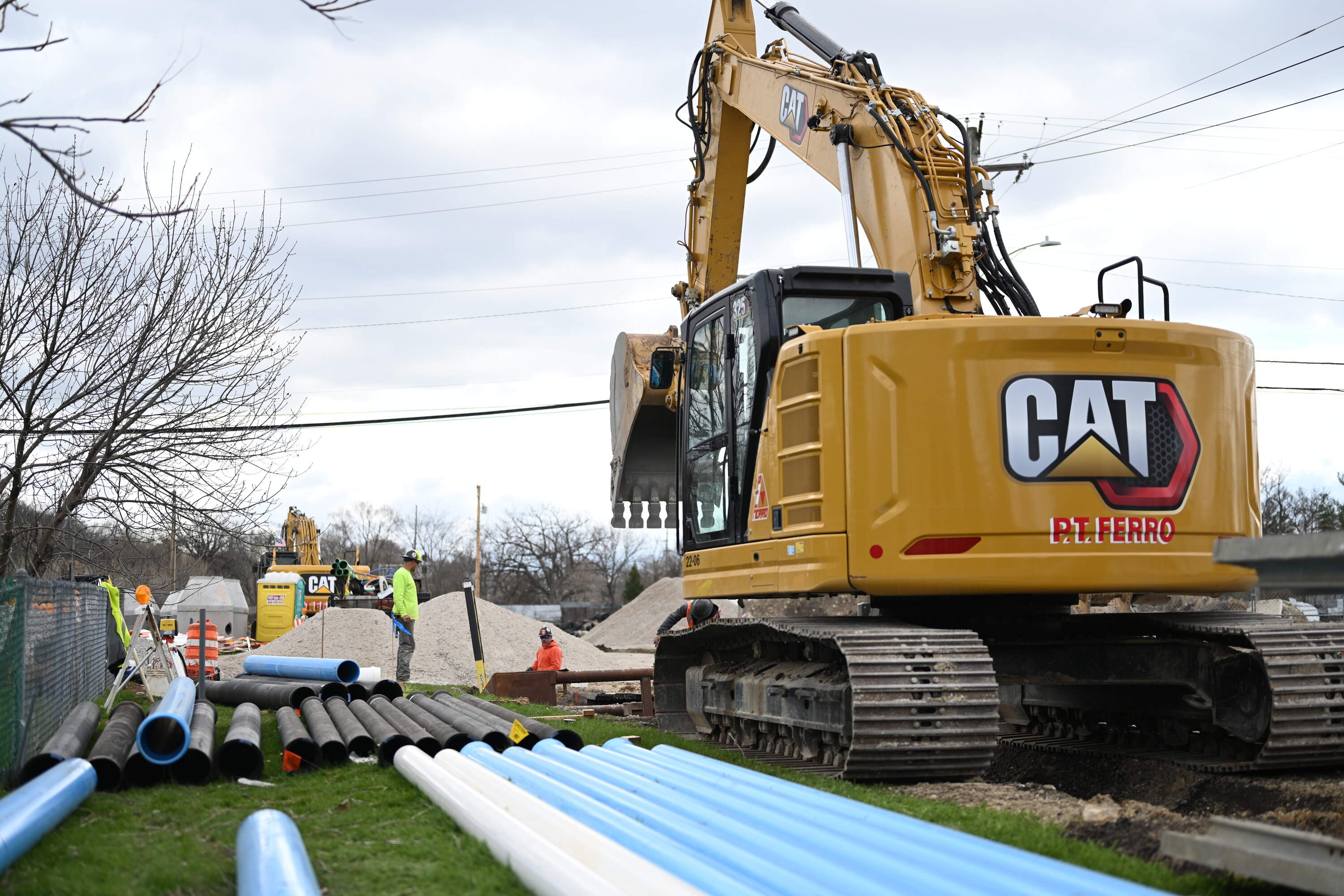 Illinois’ Department of Natural Resources requires communities getting water from Lake Michigan to prove its system is efficient and not wasting more than 10 percent of the water it pumps. Joliet is replacing old water mains as part of a campaign to comply with that level by 2030. (Chris Bentley/Here & Now)