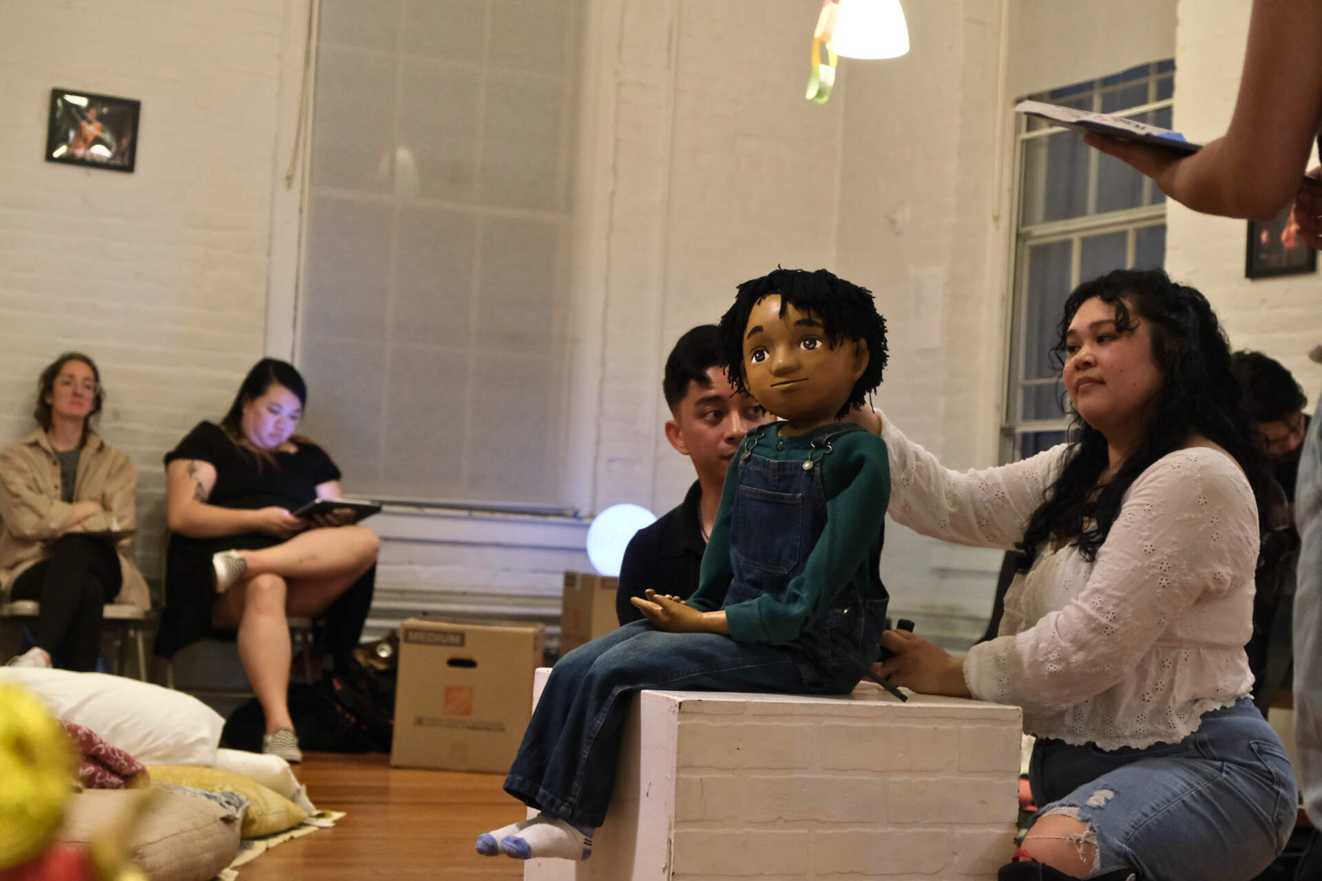 Rehearsal for "Learning How to Read by Moonlight." (Courtesy Jenny S. Lee/CHUANG Stage)