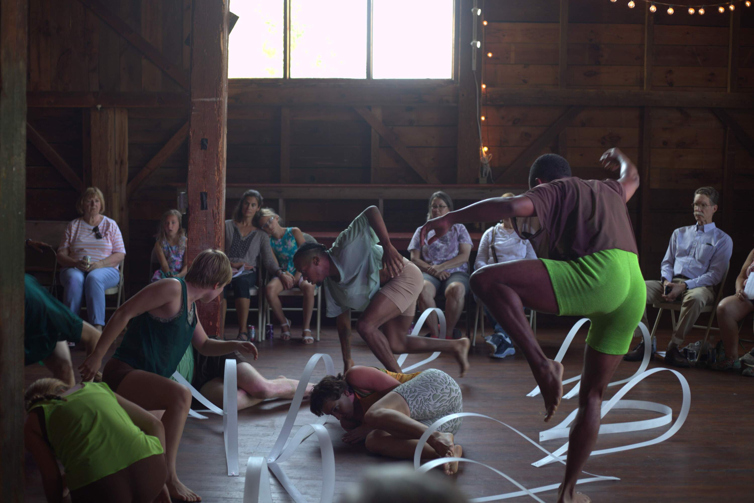 Boston Dance Theater performing "Unfurling." (Courtesy Jessie Jeanne Stinnett)