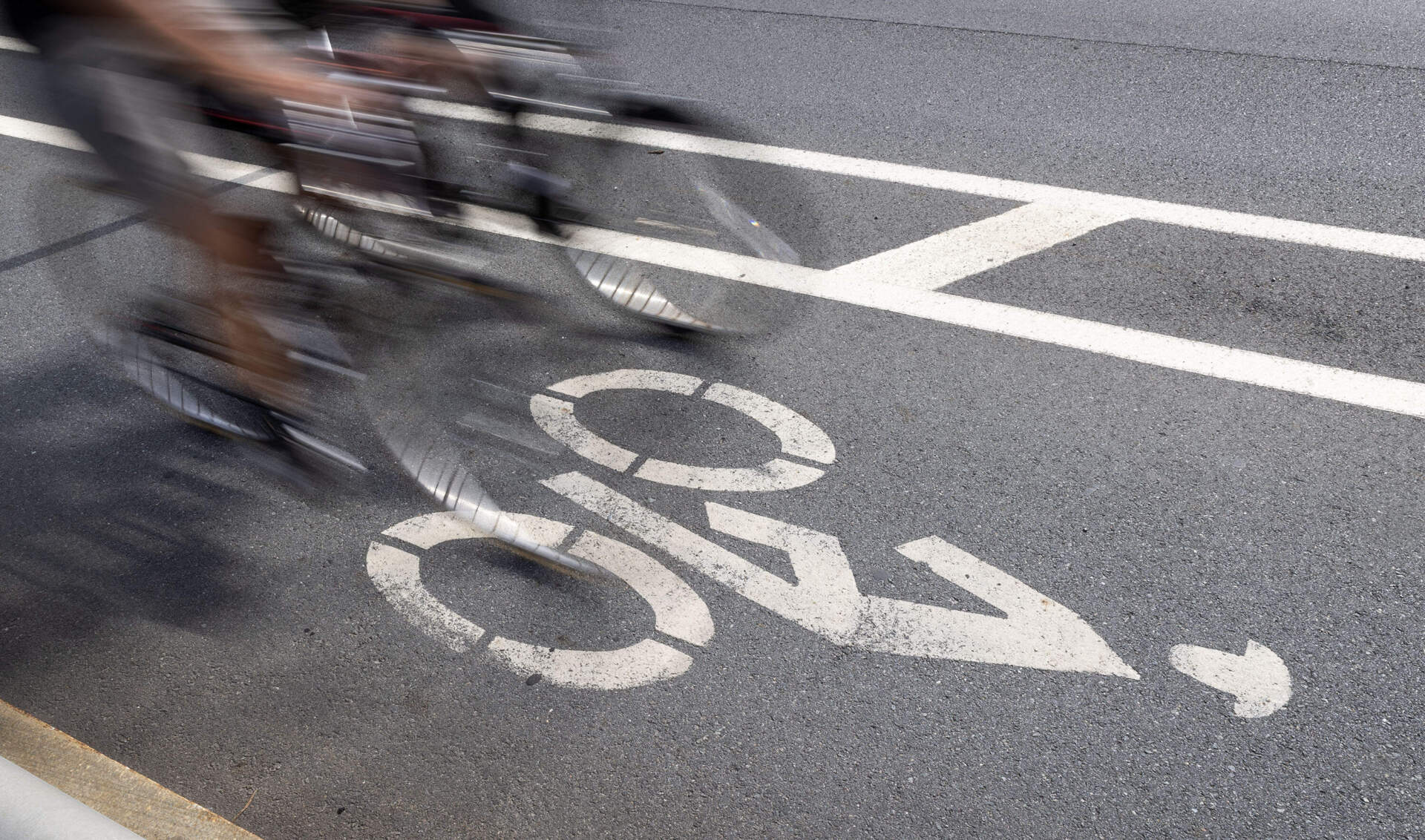 A bike lane on Massachusetts Avenue in Boston. (Robin Lubbock/WBUR)