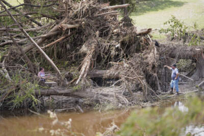 Mexican volunteers cross the border to help Texas community devastated by floods