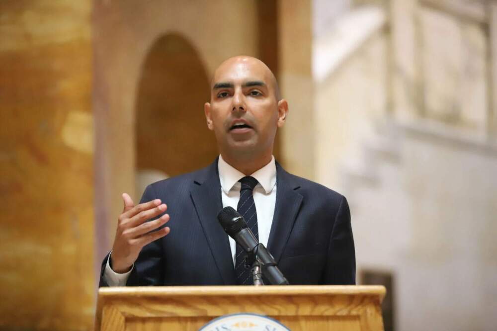 Executive Office of Veterans Services Secretary Jon Santiago speaks at the 2025 Memorial Day Ceremony on Tuesday, May 20. (Ella Adams/SHNS)