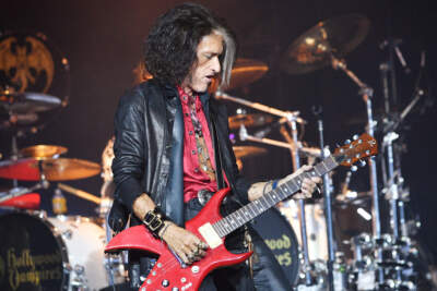 Joe Perry's 'revolving door' of musicians heads out on tour