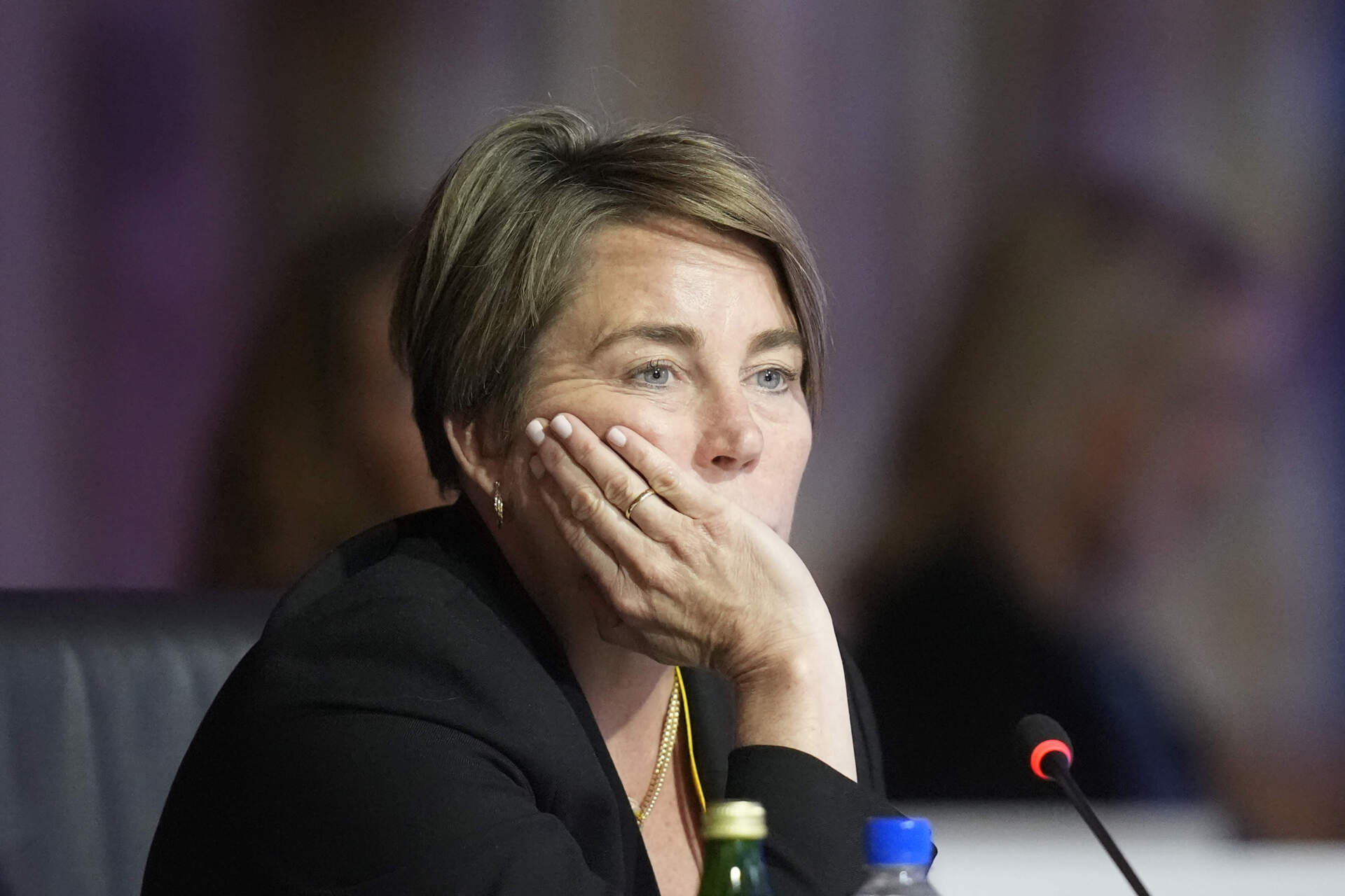 Massachusetts considers breaking with federal vaccine recommendations |  WBUR News