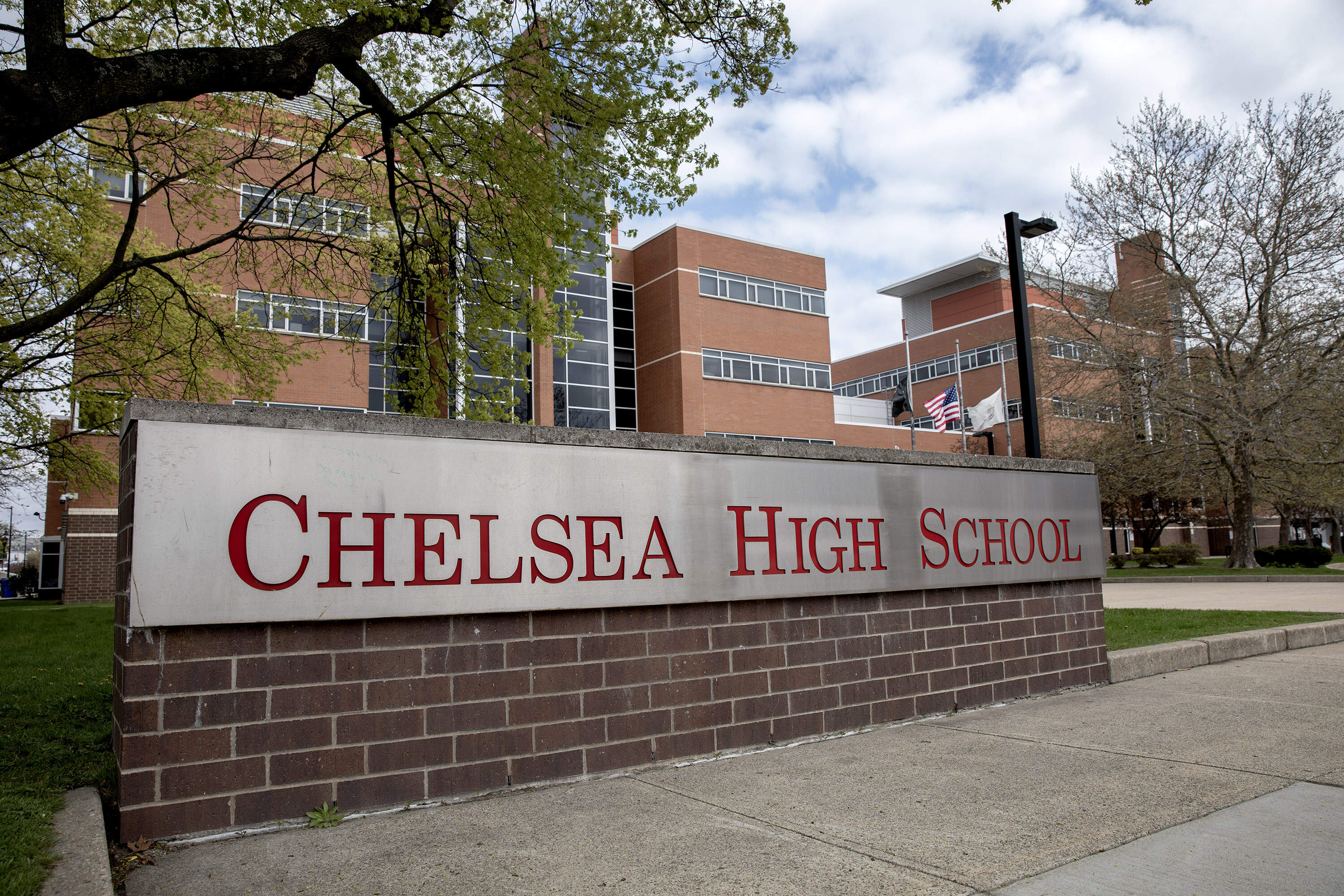 Chelsea High School on Everett Ave, Chelsea. (Robin Lubbock/WBUR)