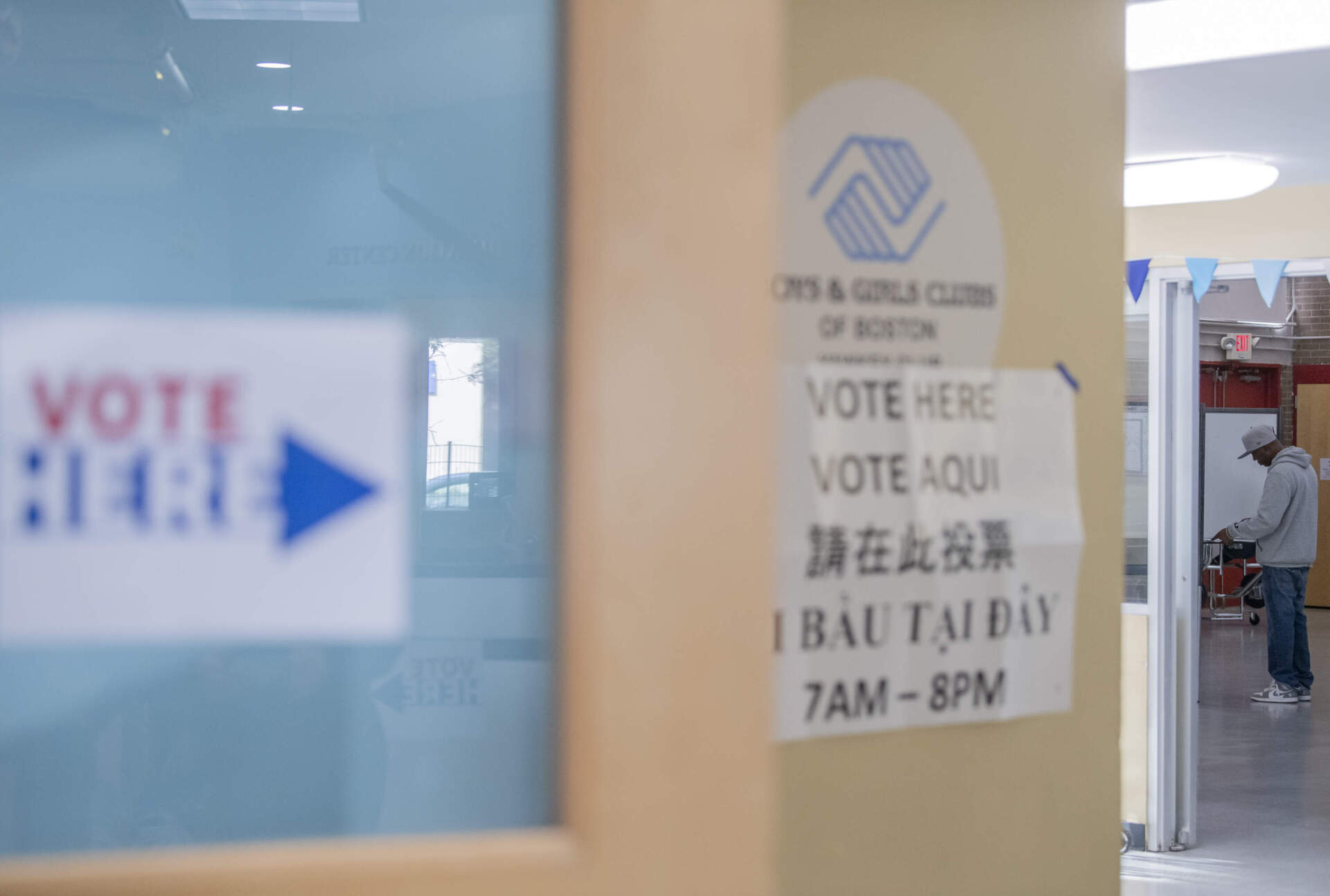Voters cast their ballots at the Boys and Girls Club of Boston’s Yawkey Club of Roxbury in Boston’s Ward 12 for the city's preliminary election on Sept. 9. (Amanda Sabga for WBUR)