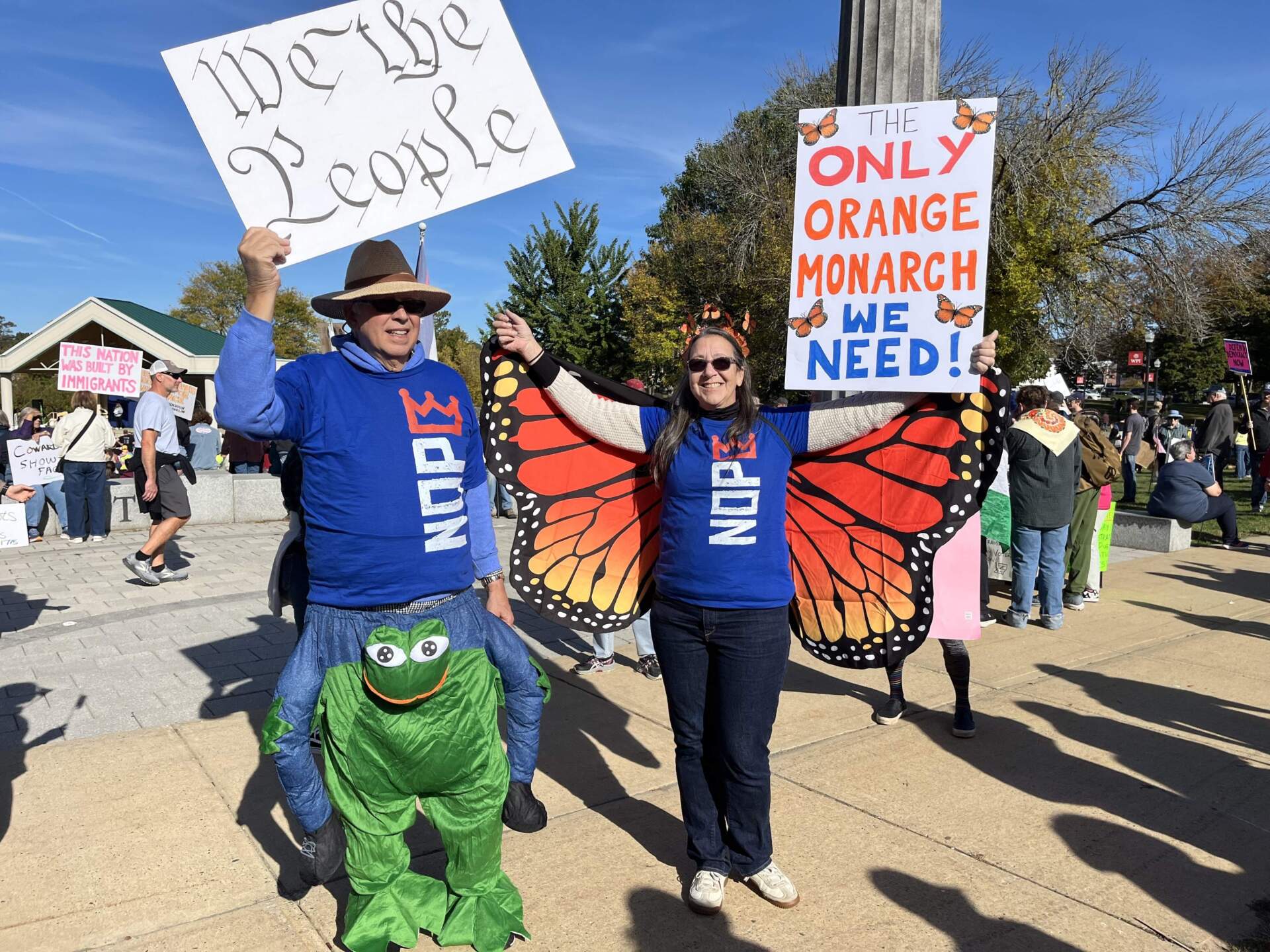 Rally goers in Worcester (Lynn Jolicoeur/WBUR)