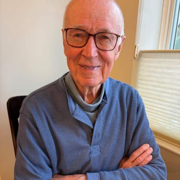 Headshot of Frank Lynch