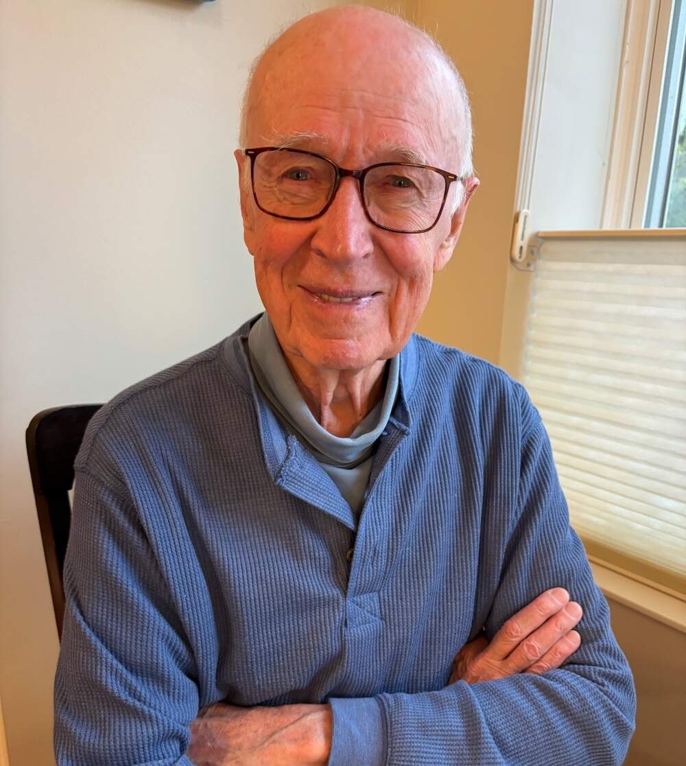 Headshot of Frank Lynch