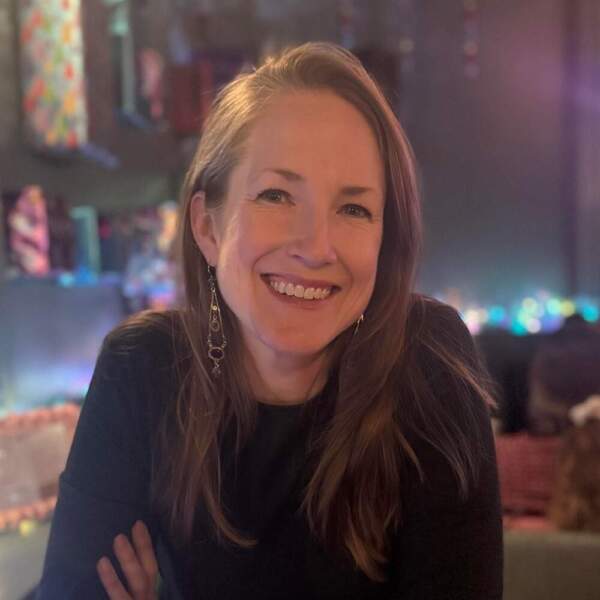 Headshot of Katie Kurtzman