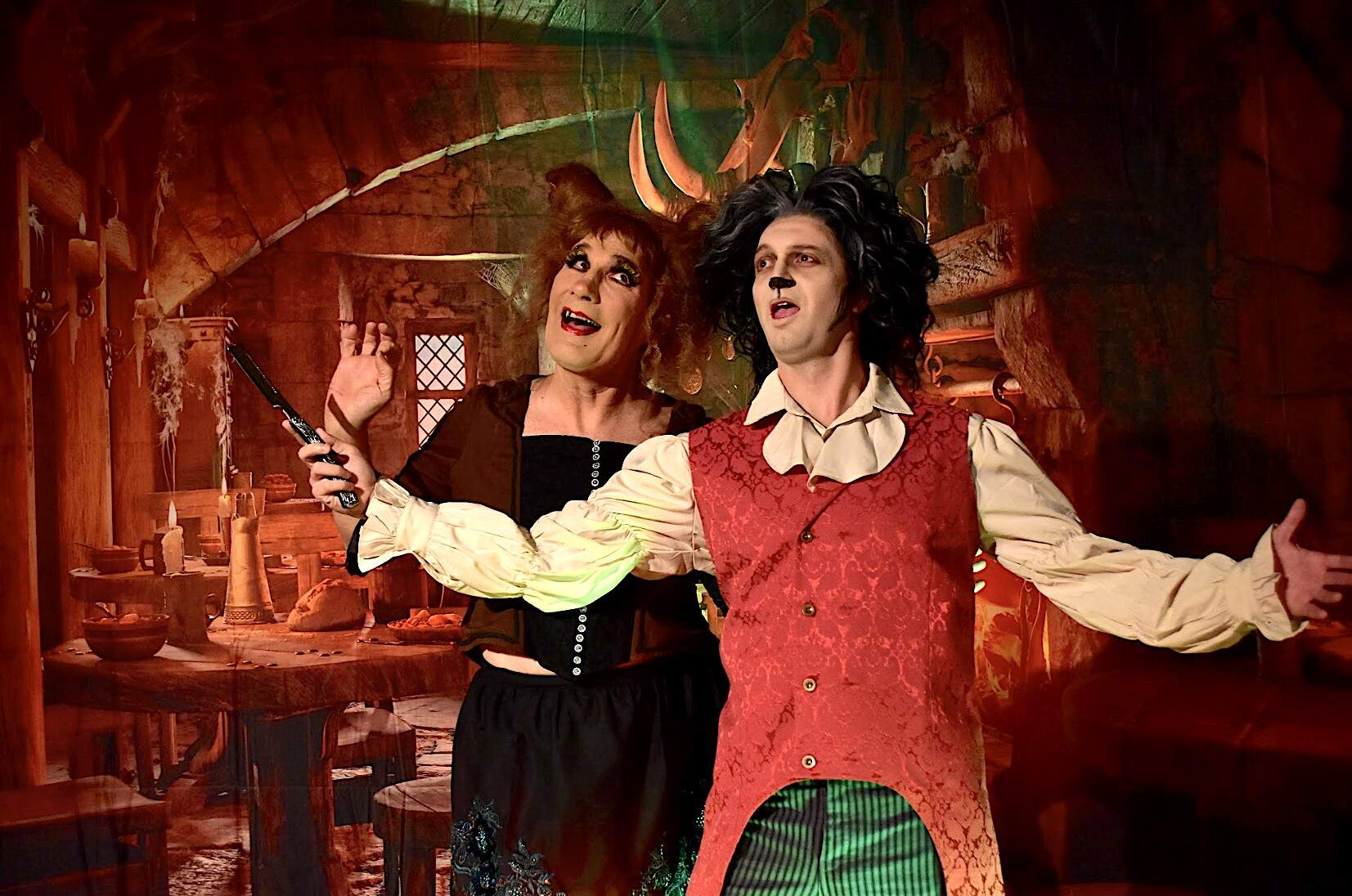 Thain Bertin as Sweeney and Ryan Landry as Mrs. Leaveit in "Sweeney Claus." (Courtesy Michael von Redlich)