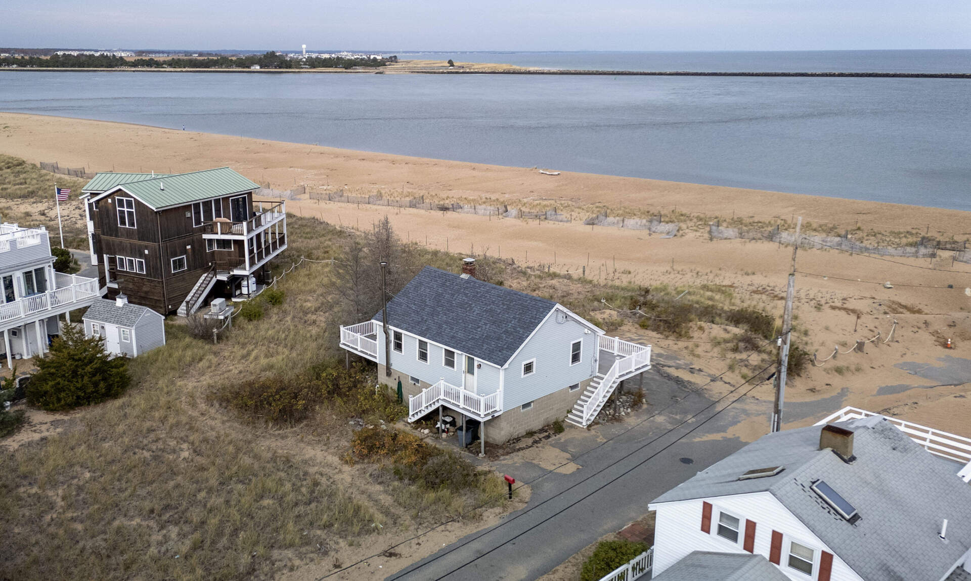 Lee McLaughlin's former beachfront home on 75th Street on Plum Island. (Robin Lubbock/WBUR)