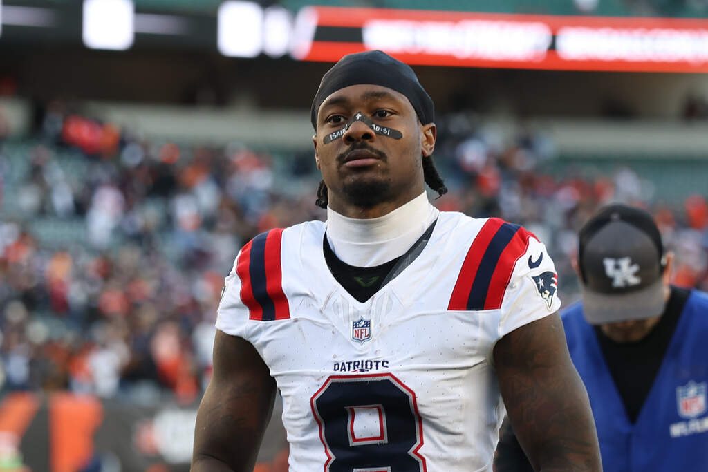 New England Patriots wide receiver Stefon Diggs (8). (Peter Joneleit/AP File)