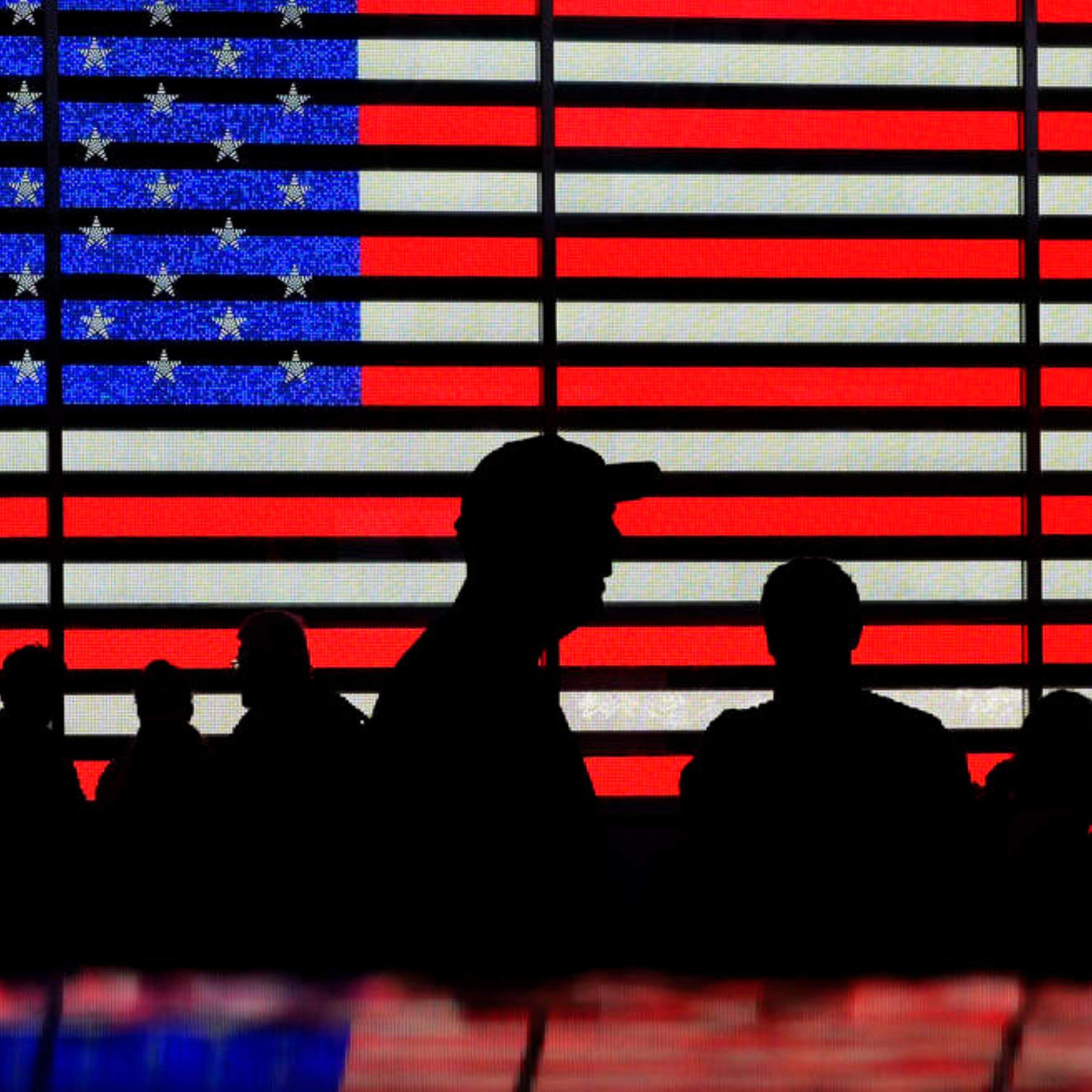  America is polarized. Could this writer's new approach fix it? 