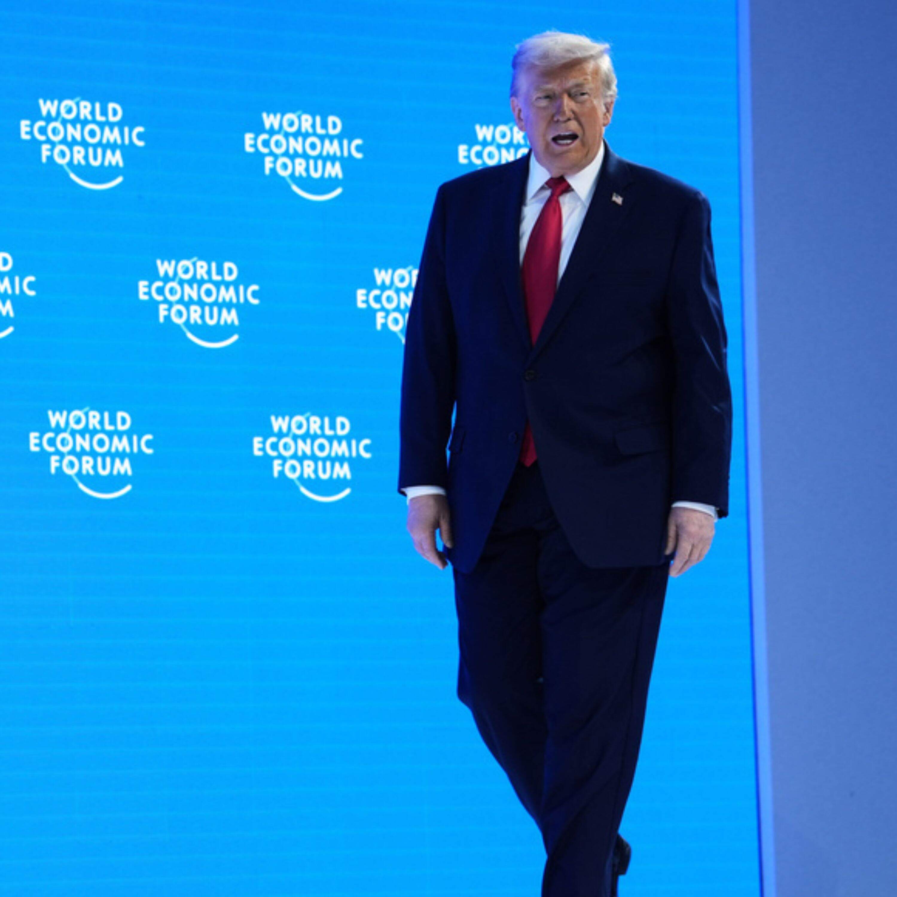  Has Trump's erratic behavior gone too far? 