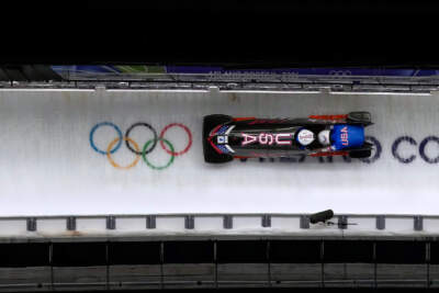 Germans sweep 2-man Olympic bobsled medals, Maine's Frank Del Duca places 4th